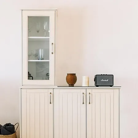 Lover's Nest Антипаксос